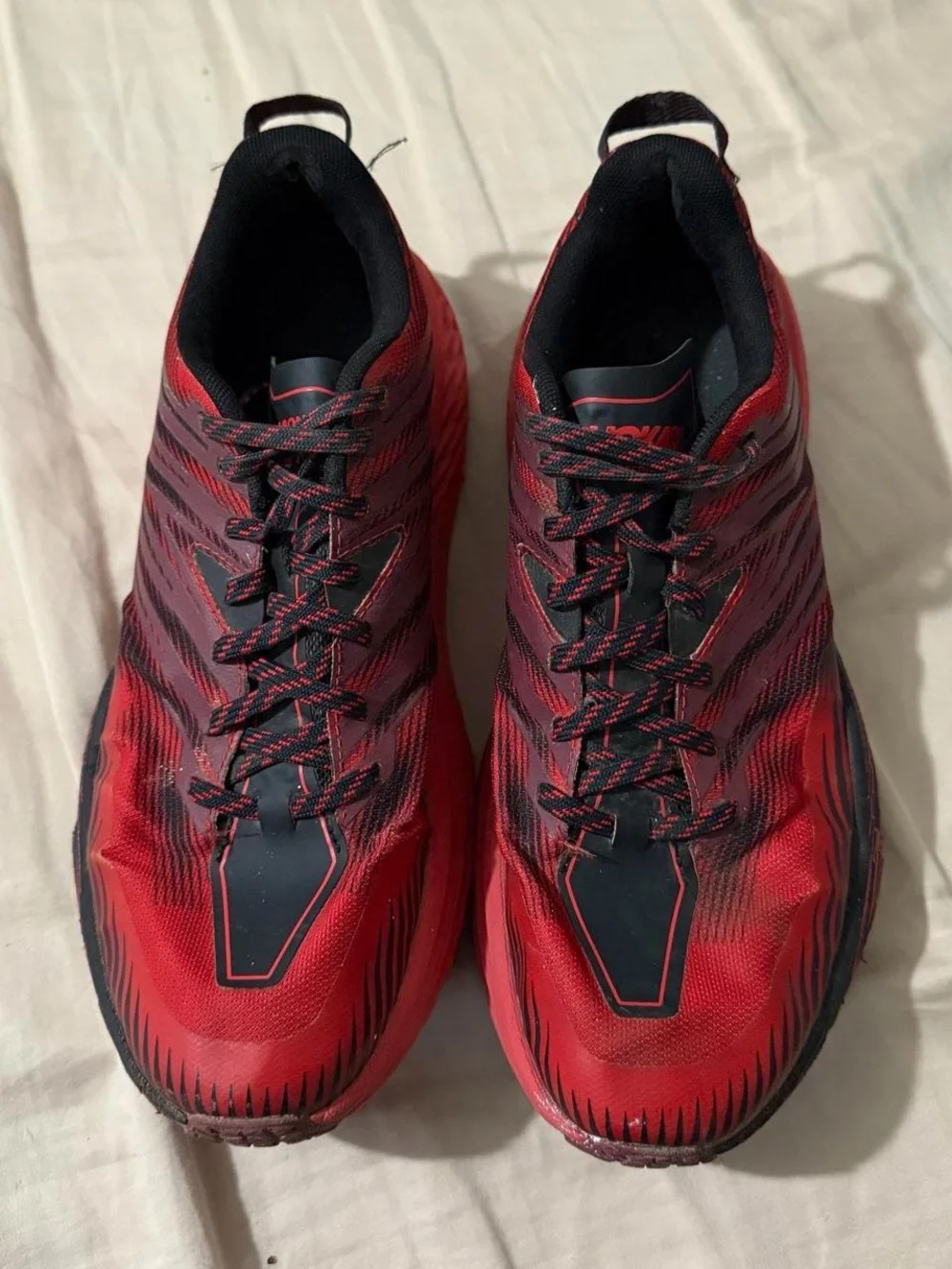 Men’s Hoka Speedgoat 4 Trail Running Shoes Cordovan High Risk Red Size 10 No Box